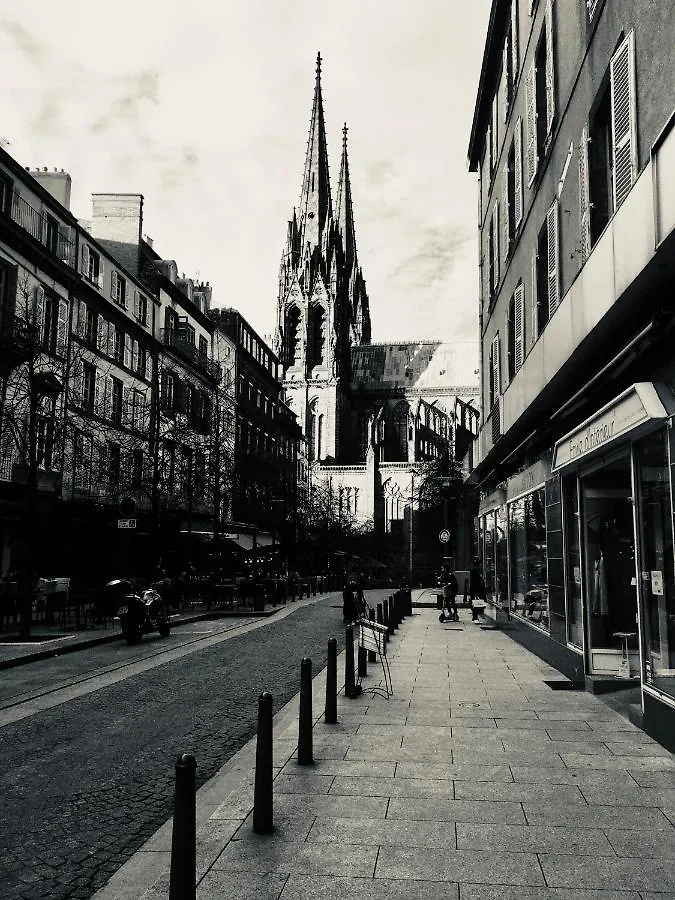 Vivez Sur Un Volcan, Vivez Clermont Ferrand Apartment